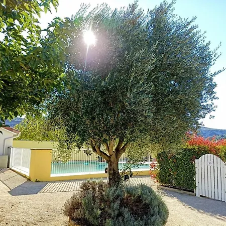 בית נופש Le De Marilou Classe 3 Etoiles Pont D'arc, Privee Piscine Vallon-Pont-dʼArc
